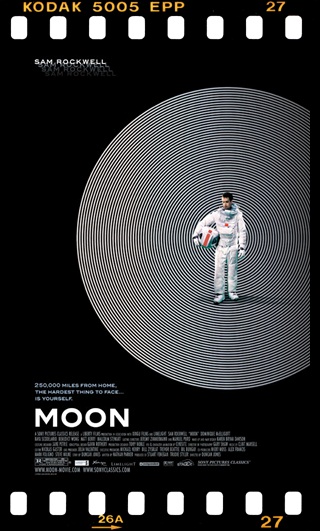 Sinekritik: Ay – Moon